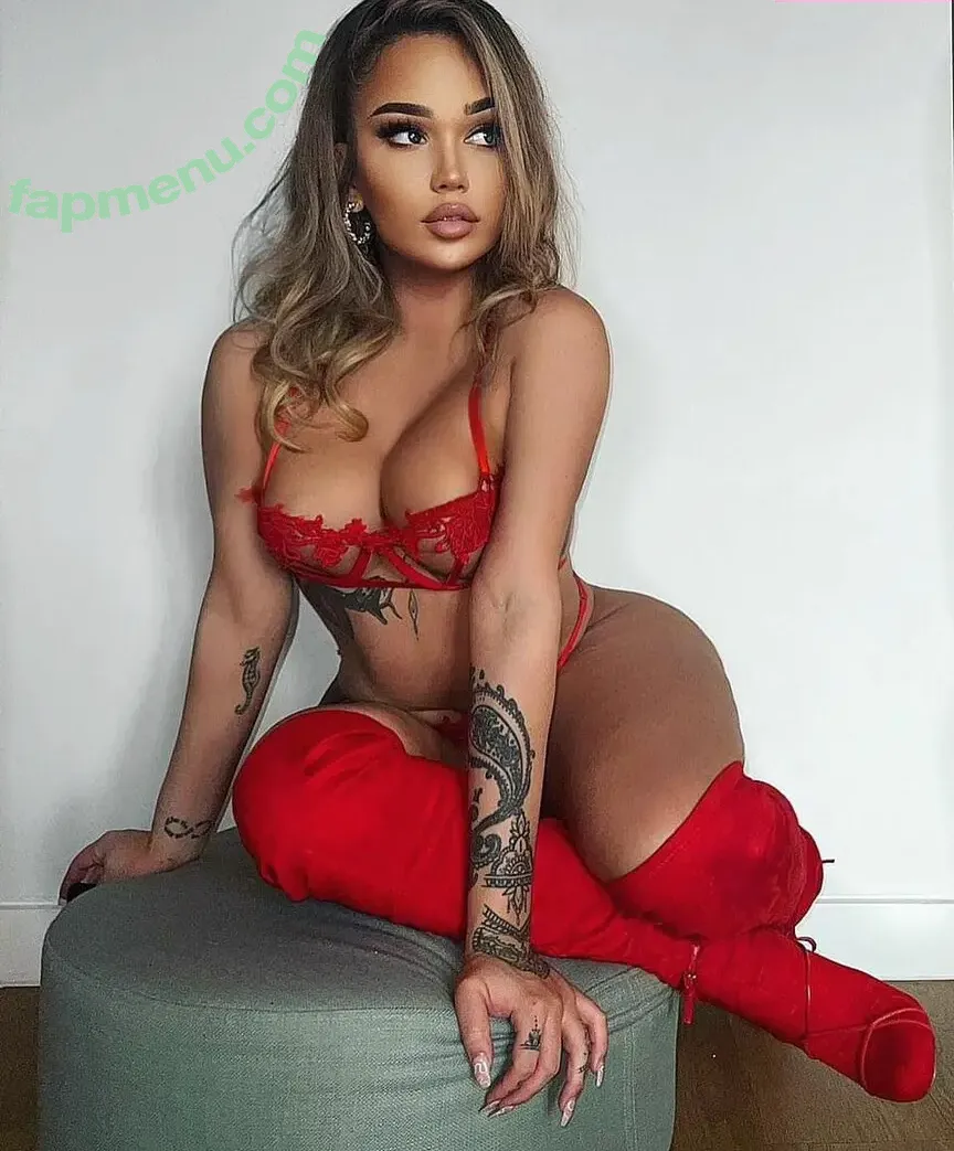 Dominyka Rae nude photo #0010 (dominiqarae / tsdominyka)