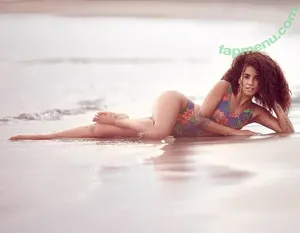 Domitila Barros / domitila_barros nude photo #0031