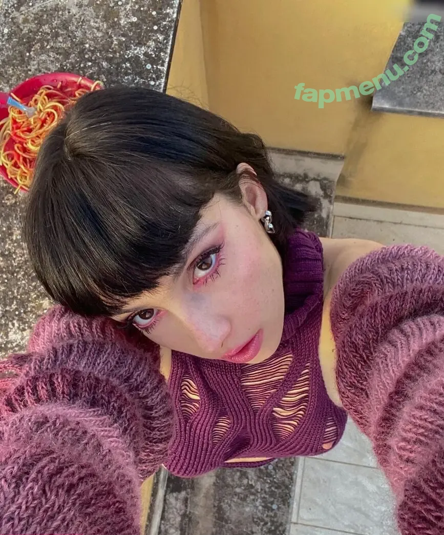 Domiziana nude photo #0002 (Domiziana)