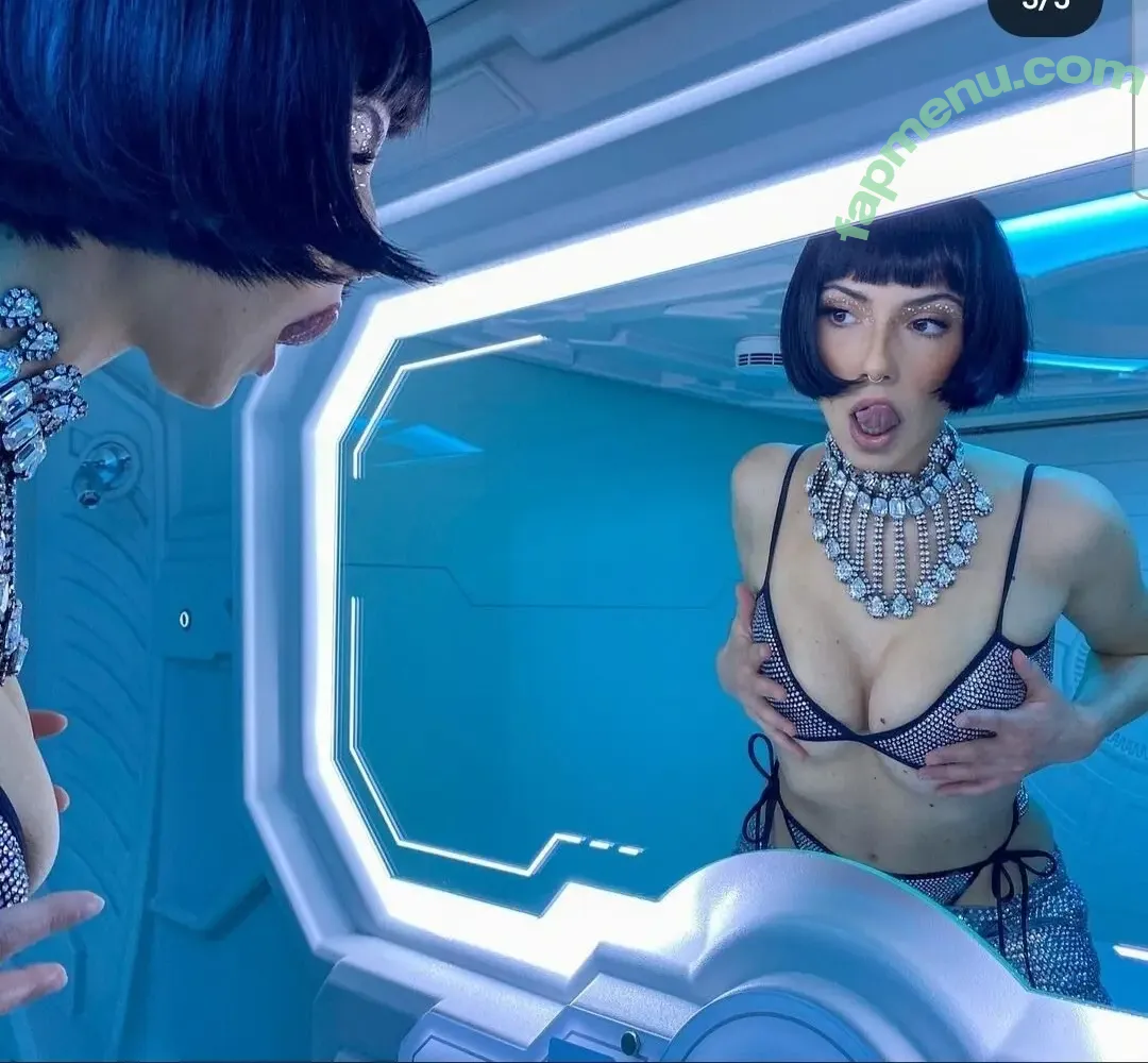 Domiziana nude photo #0006 (Domiziana)