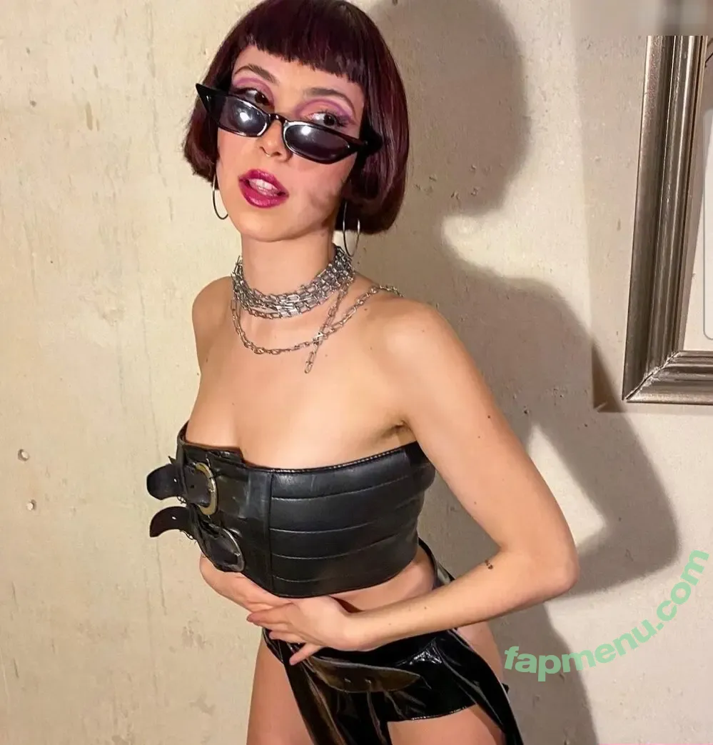 Domiziana nude photo #0012 (Domiziana)