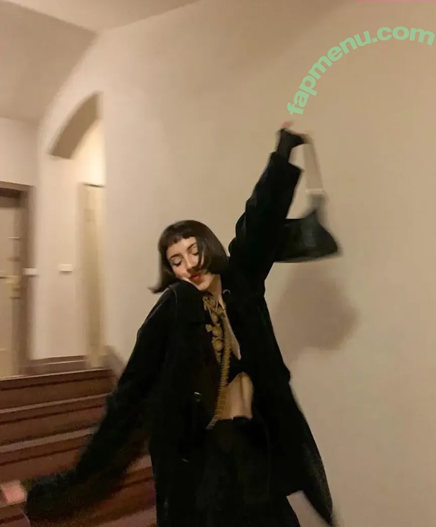 Domiziana nude photo #0030 (Domiziana)