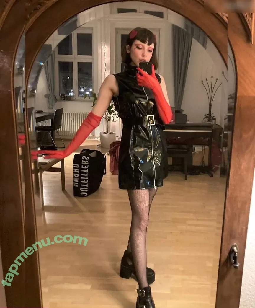 Domiziana nude photo #0036 (Domiziana)