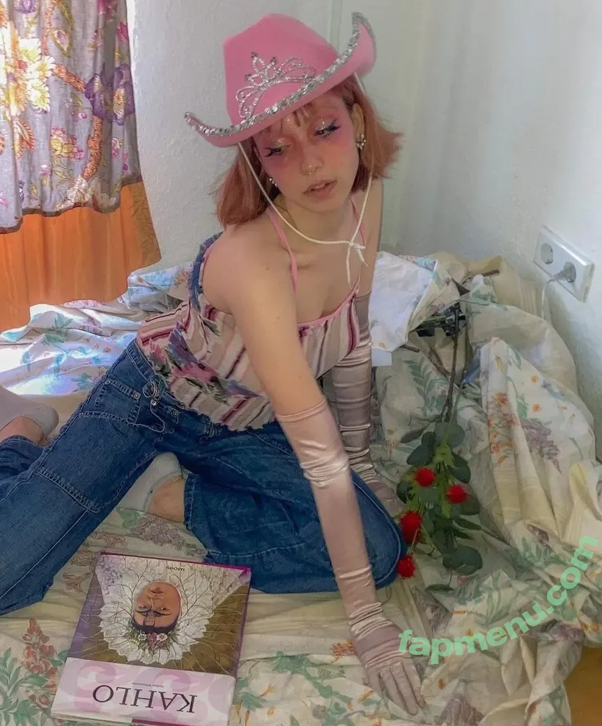 Domiziana nude photo #0048 (Domiziana)