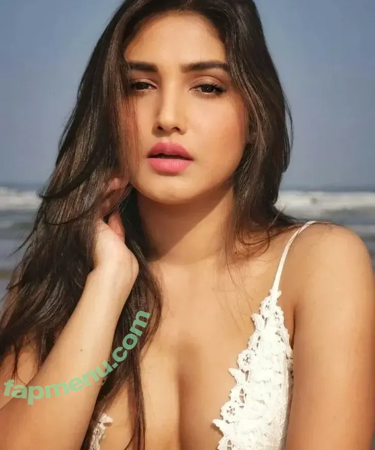 Donal Bisht nude photo #0011 (bisht / donalbisht)