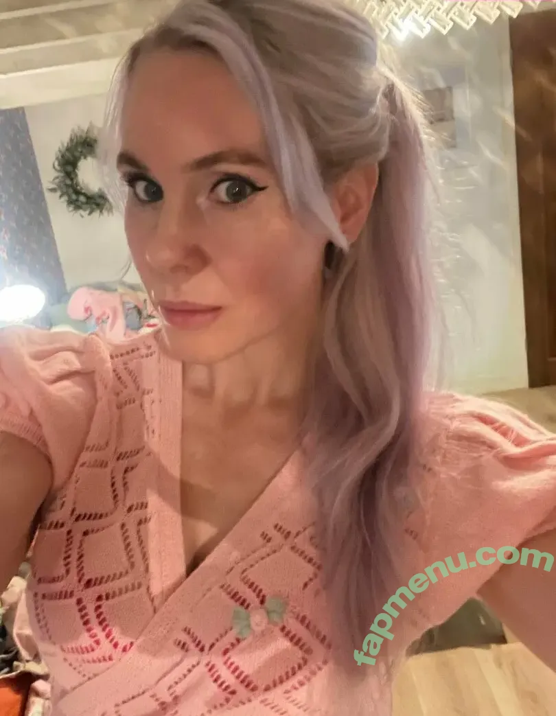 Donna Shepherd nude photo #0057 (donnaeshepherd)