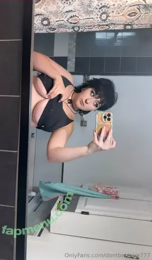  nude photo #0005
