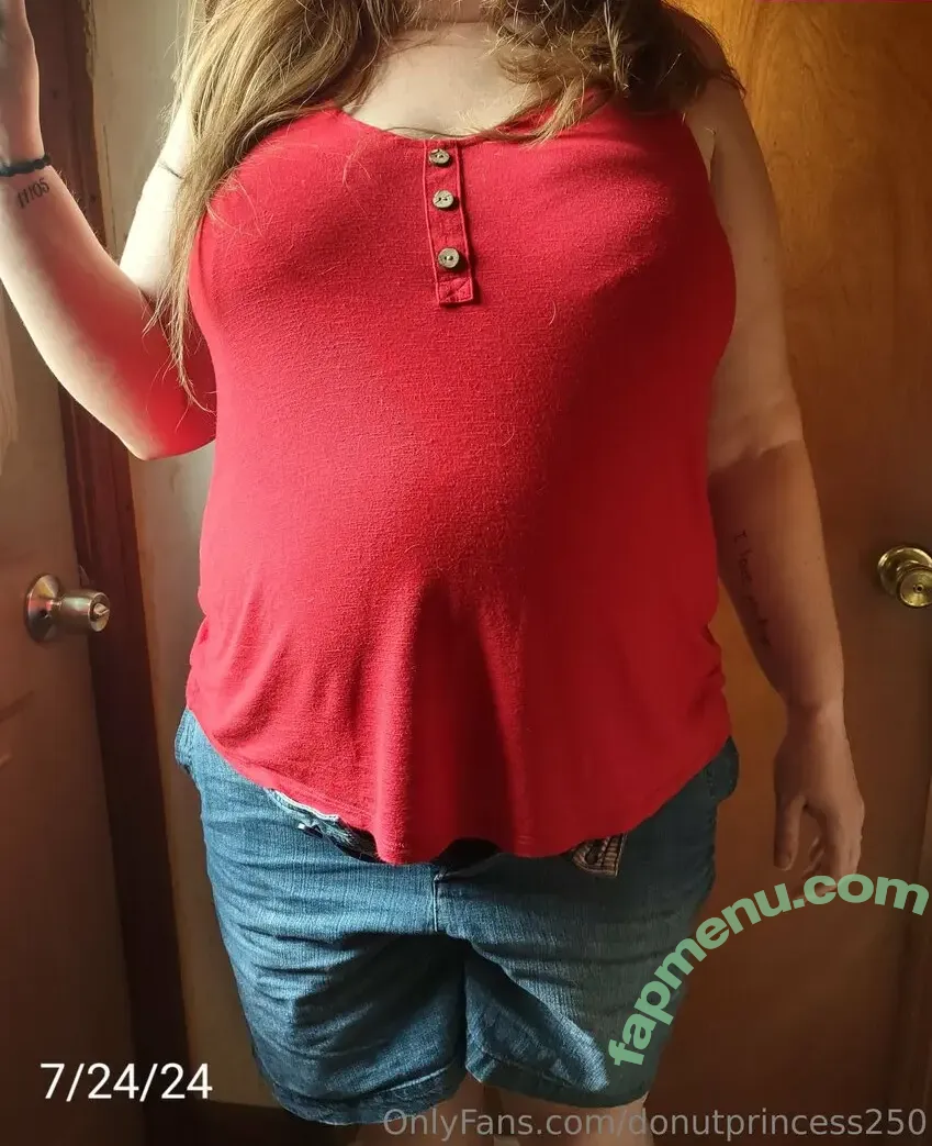 donutprincess250 nude photo #0002 (donutprincess250)