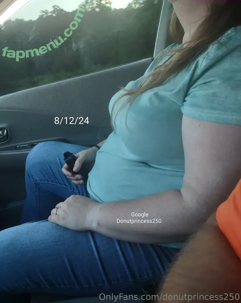 donutprincess250 nude photo #0024 (donutprincess250)