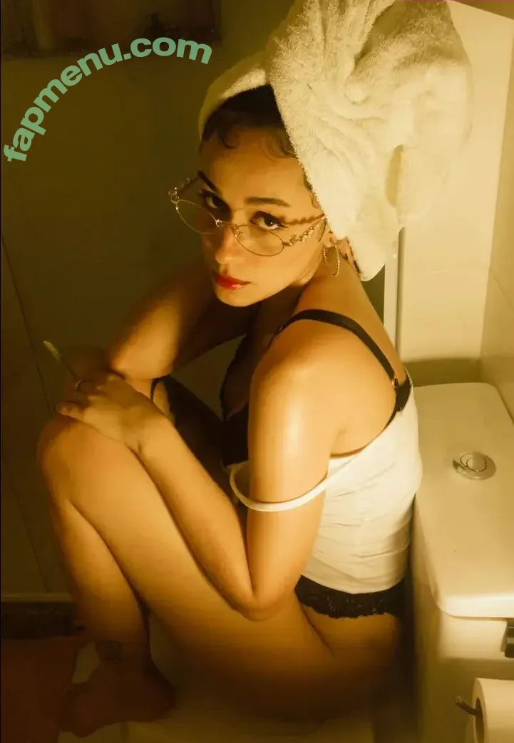 Dopa.Lina nude photo #0023 (Dopa.Lina)