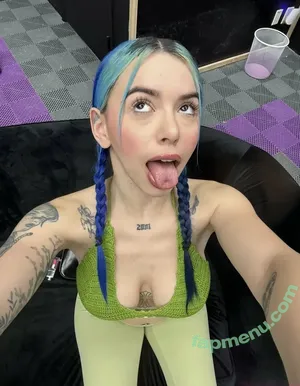  nude photo #0005