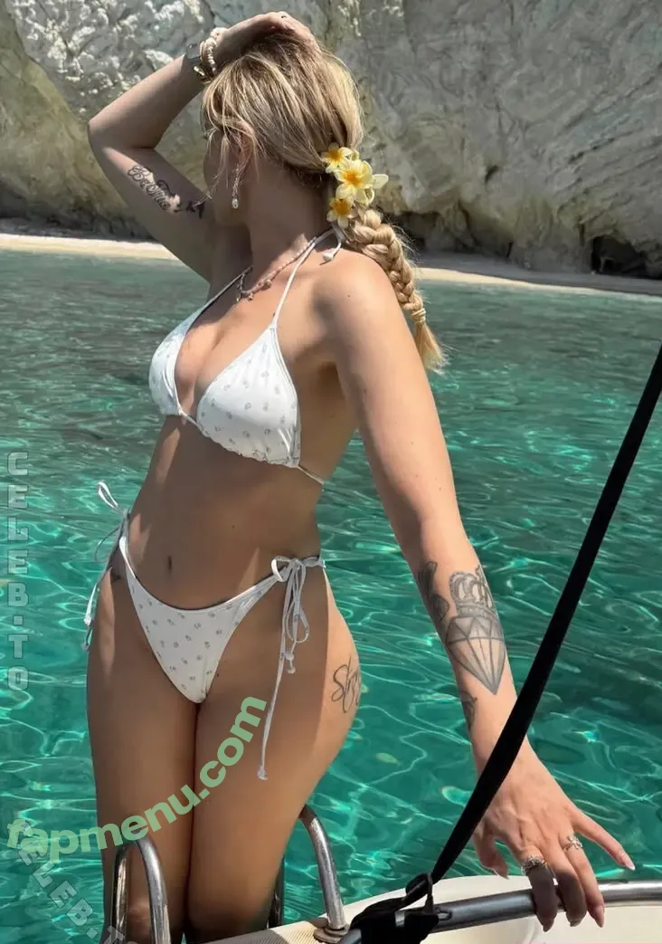 Doreen Petrova nude photo #0136 (doreenpetrova_)