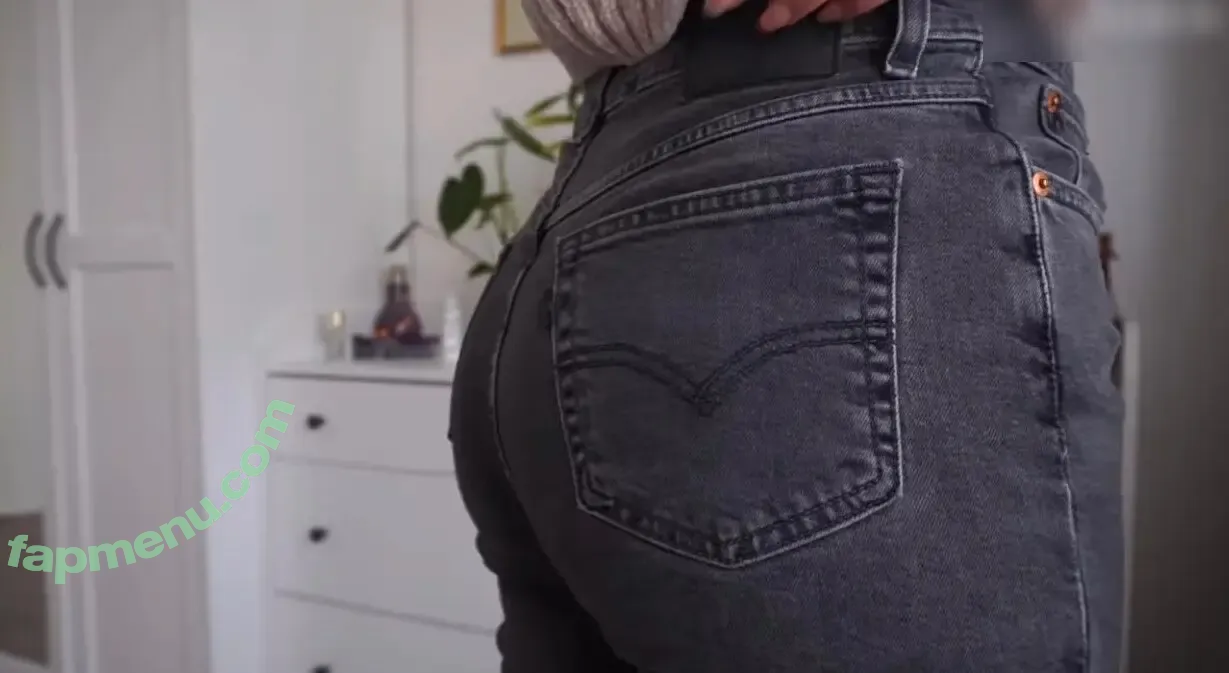 DoriASMR nude photo #0005 (DoriASMR)