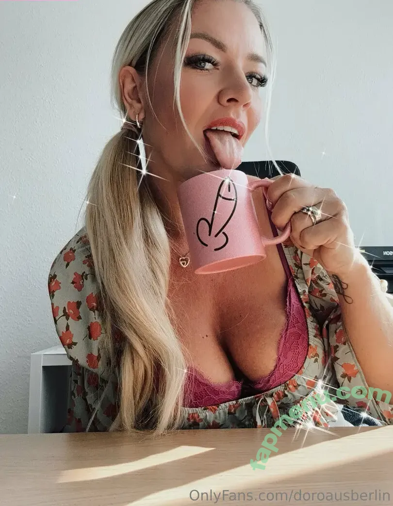 doroausberlin nude photo #0010 (_littlemissdirrrty_)