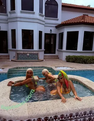 doubledose_twins, doubledosetwinsxxx leaks