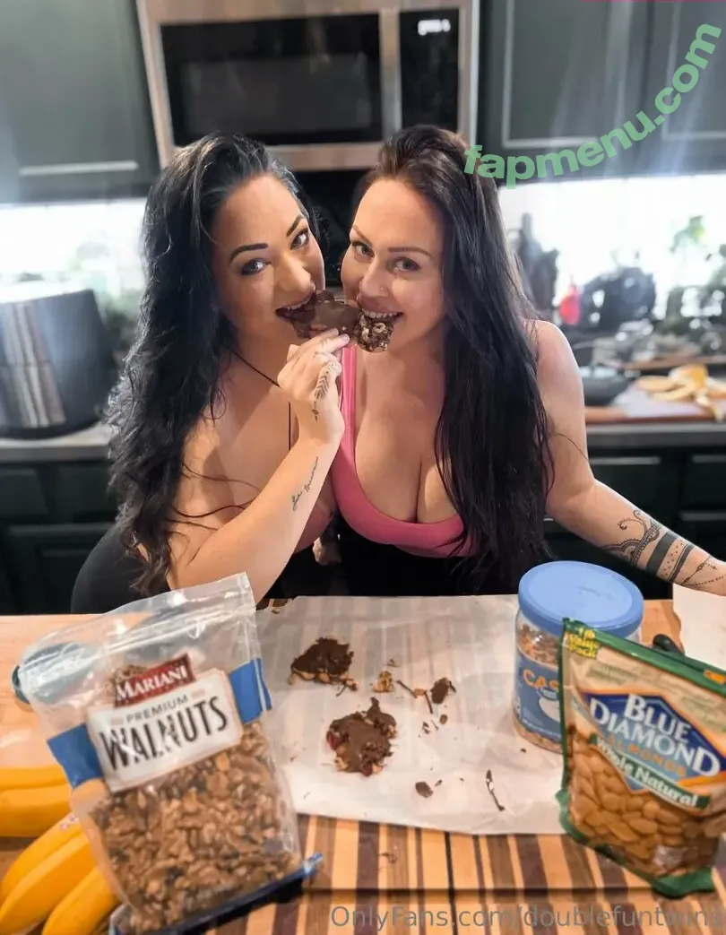 doublefuntwins nude photo #0018 (double.fun.twins)