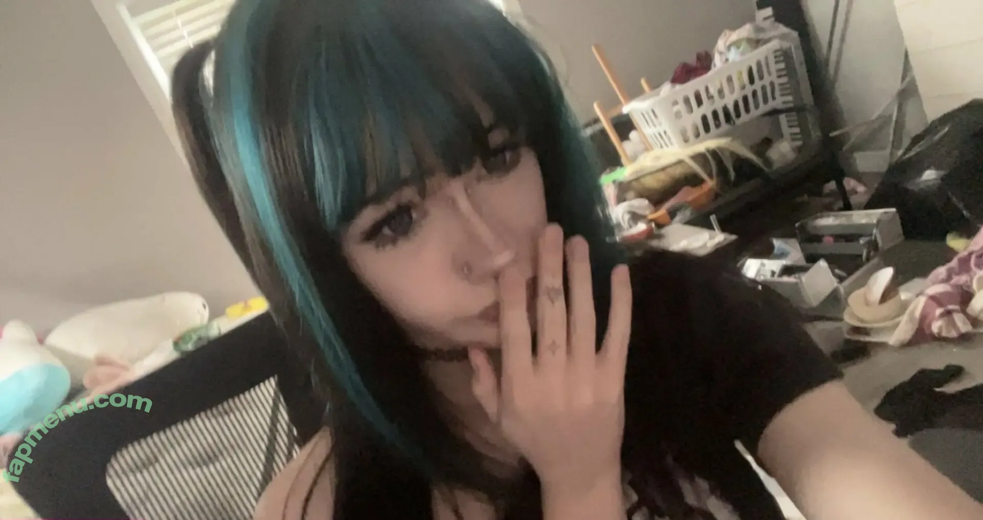 doublekcryystals nude photo #0001 (doublekcryystals)