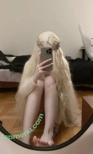  nude photo #0005