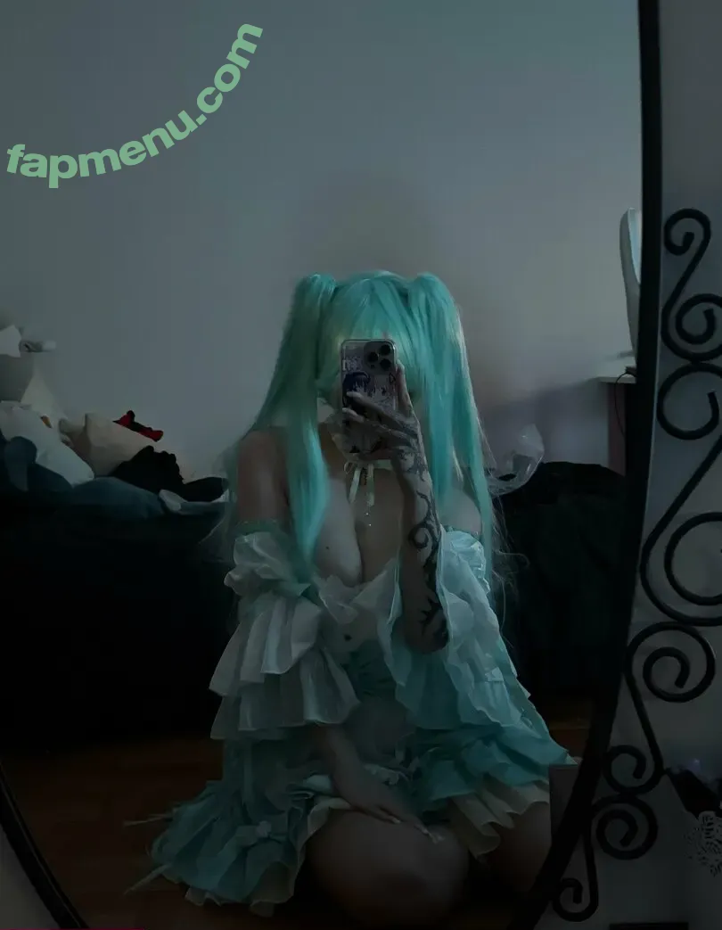 dovaruru nude photo #0004 (dovaruru)