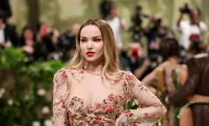Dove Cameron / darkwingdove / dovecameron nude photo #0020