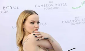 Dove Cameron / darkwingdove / dovecameron nude photo #0082