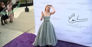 Dove Cameron / darkwingdove / dovecameron nude photo #0088