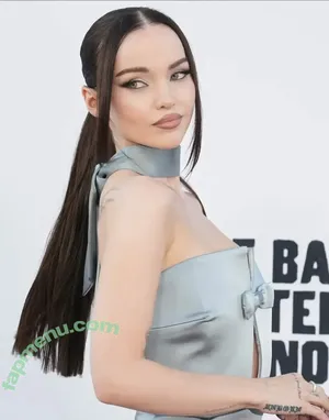 Dove Cameron / darkwingdove / dovecameron nude photo #0464