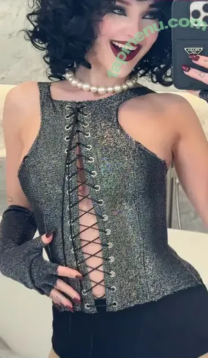 Dove Cameron / DoveCameron / darkwingdove / officialdovecameron nude photo #0561