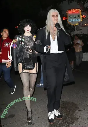 Dove Cameron / DoveCameron / darkwingdove / officialdovecameron nude photo #0579