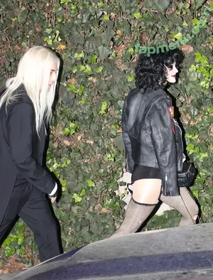 Dove Cameron / DoveCameron / darkwingdove / officialdovecameron nude photo #0587