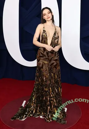 Dove Cameron / DoveCameron / darkwingdove / officialdovecameron nude photo #0643