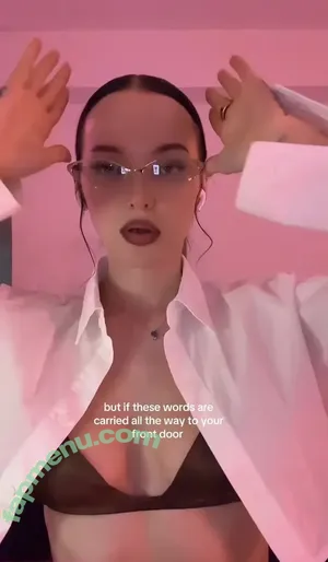 Dove Cameron / darkwingdove / dovecameron nude photo #0718