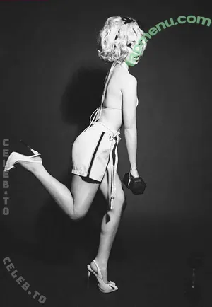 Dove Cameron / DoveCameron / darkwingdove / officialdovecameron nude photo #0772