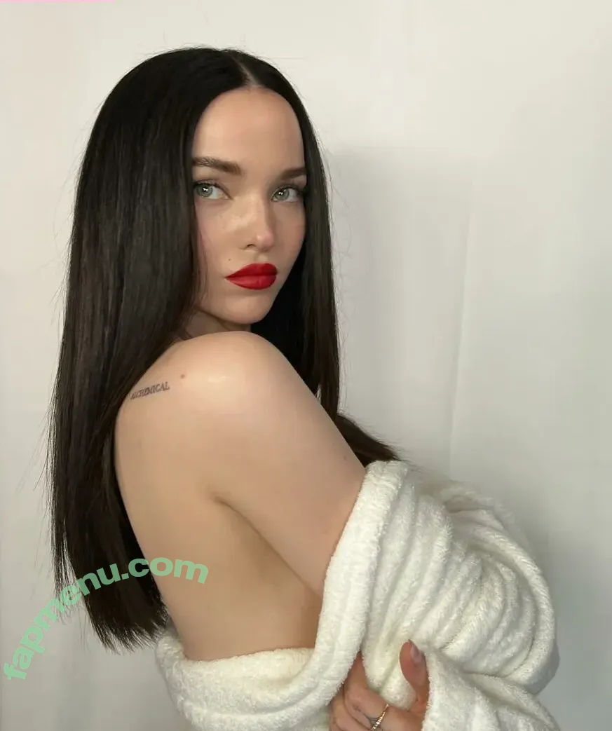 Dove Cameron nude photo #0114 (darkwingdove / dovecameron)