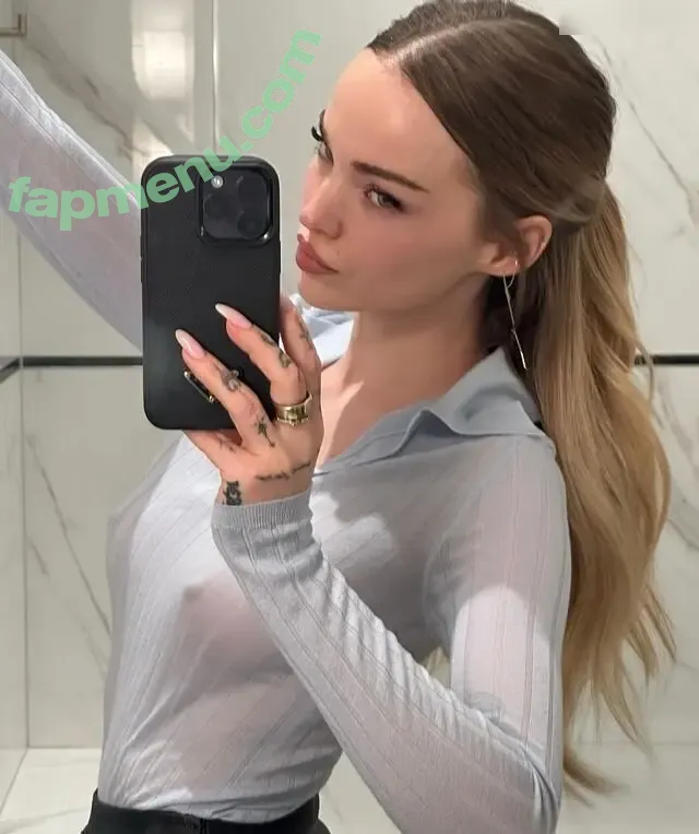 Dove Cameron nude photo #0128 (darkwingdove / dovecameron)
