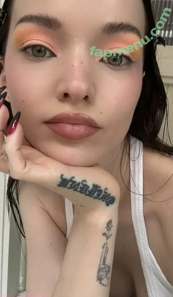 Dove Cameron nude photo #0377 (DoveCameron / darkwingdove / officialdovecameron)