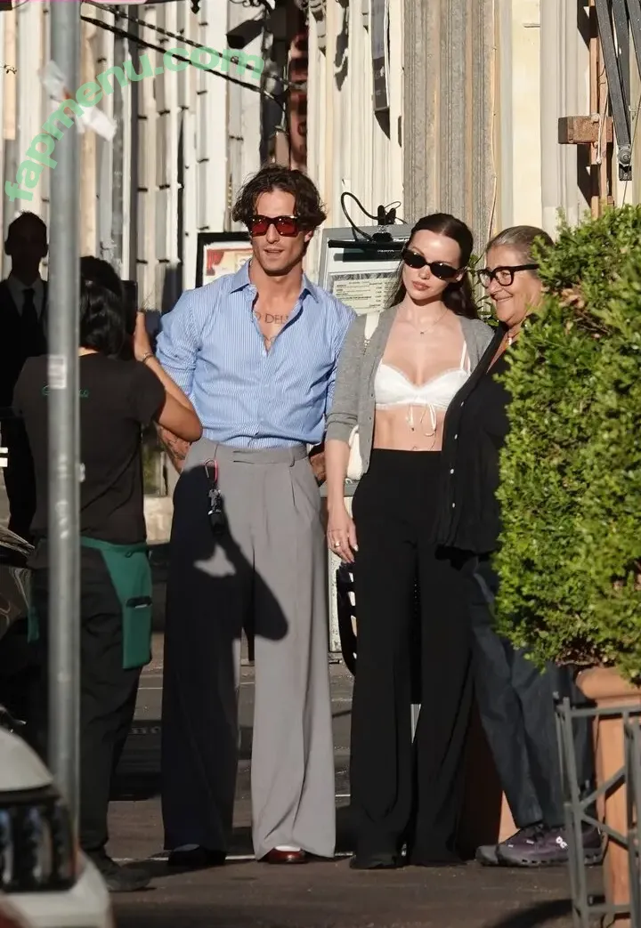 Dove Cameron nude photo #0421 (DoveCameron / darkwingdove / officialdovecameron)