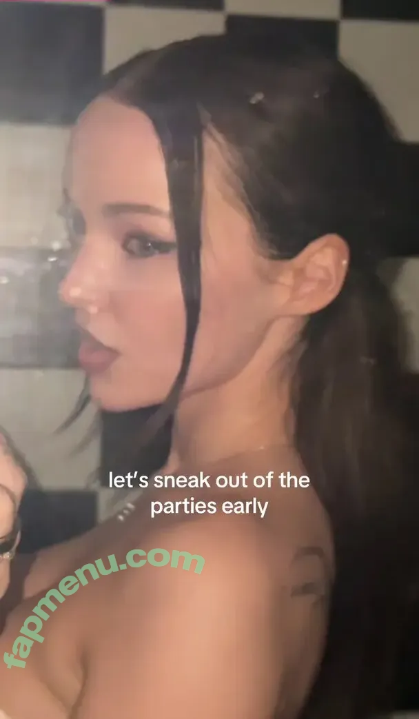 Dove Cameron nude photo #0504 (darkwingdove / dovecameron)