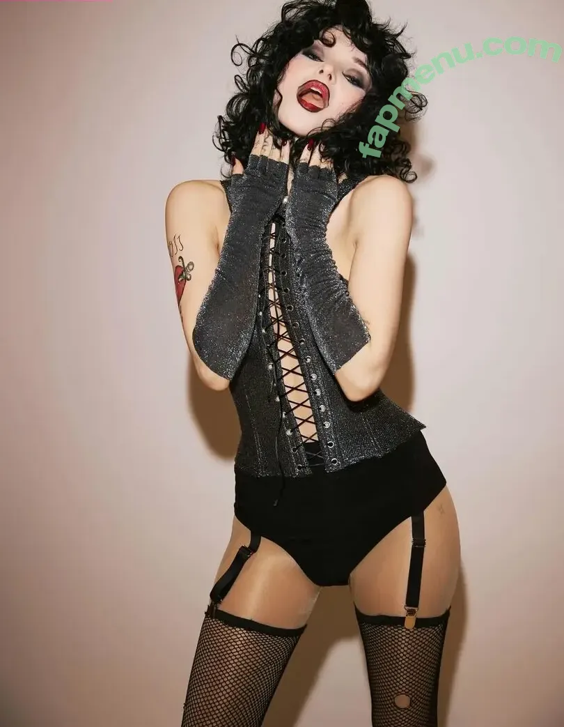 Dove Cameron nude photo #0593 (DoveCameron / darkwingdove / officialdovecameron)