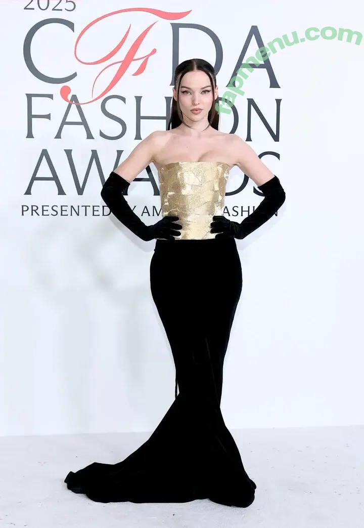 Dove Cameron nude photo #0626 (DoveCameron / darkwingdove / officialdovecameron)