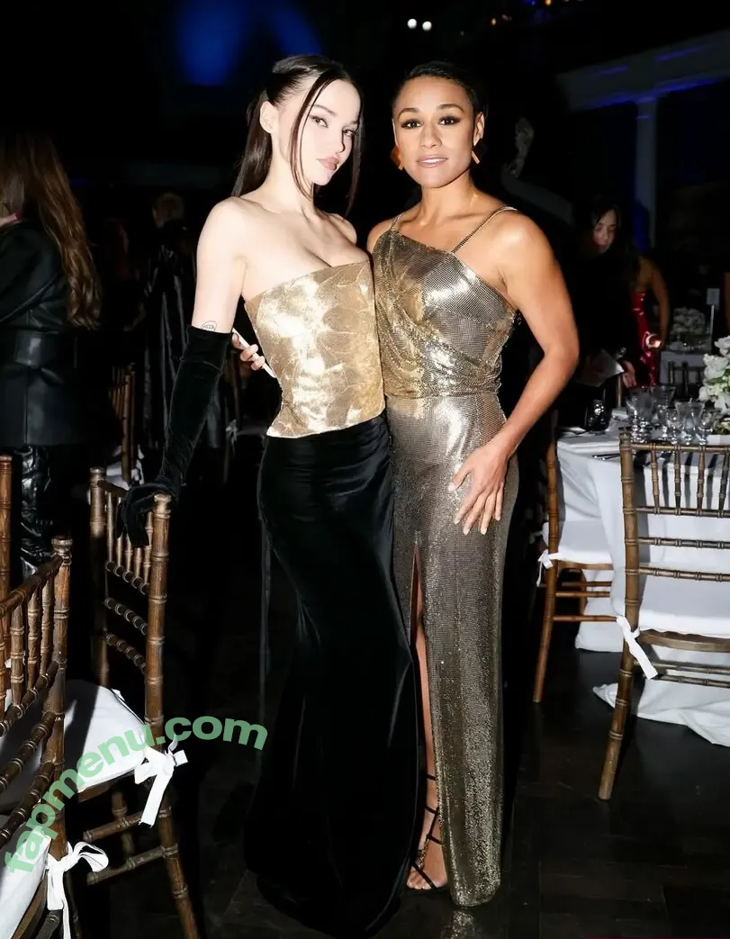 Dove Cameron nude photo #0708 (darkwingdove / dovecameron)