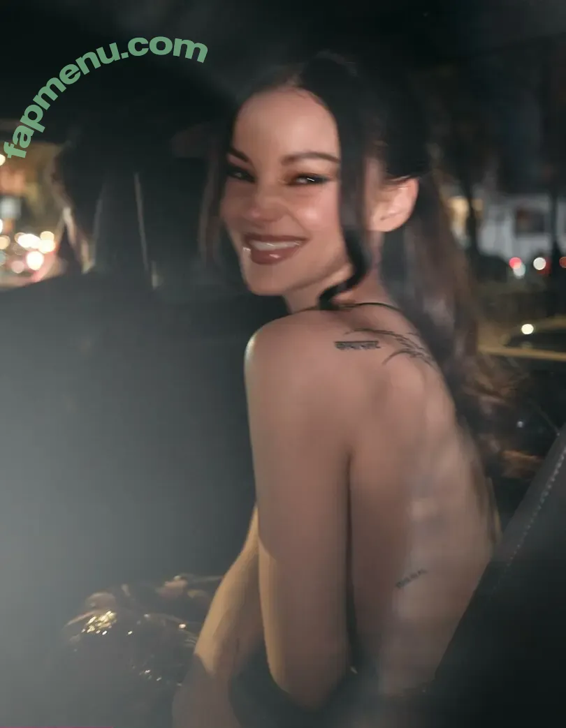 Dove Cameron nude photo #0729 (darkwingdove / dovecameron)