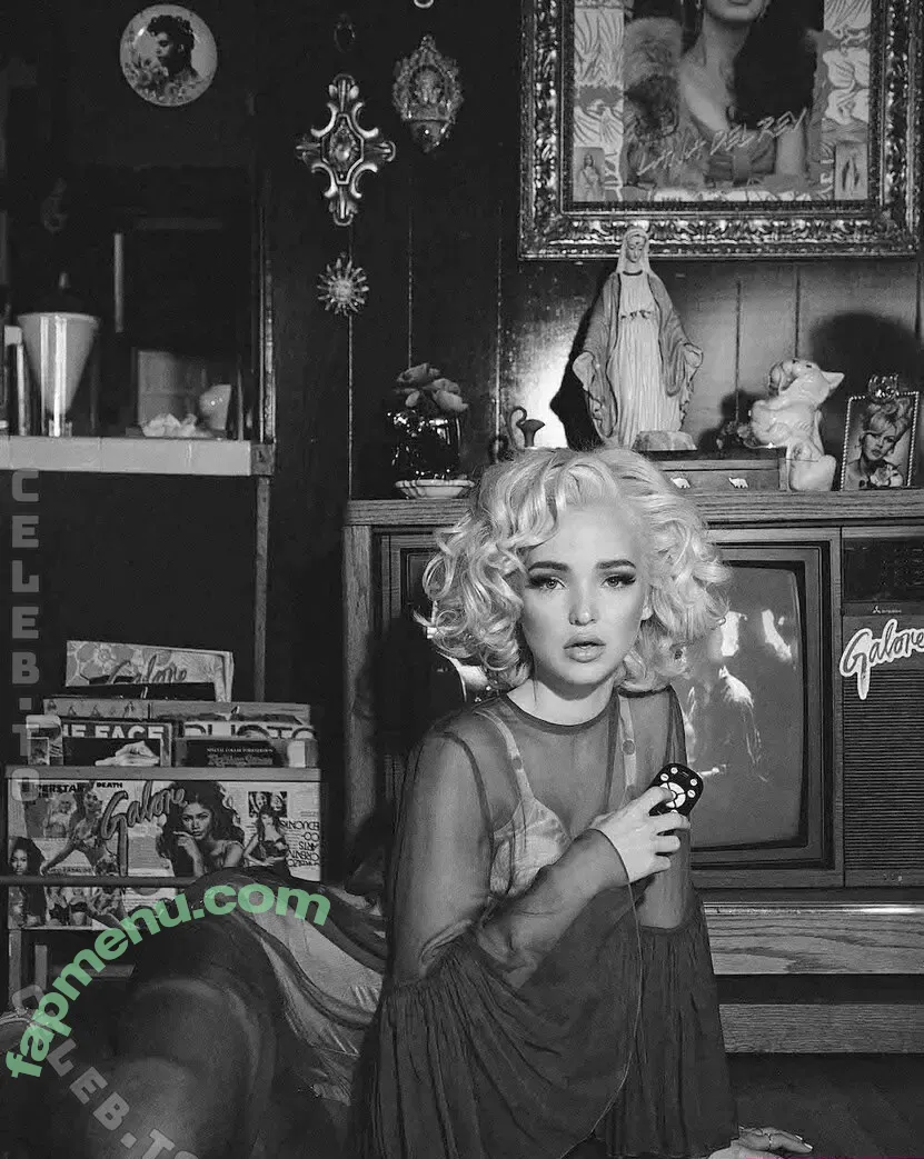 Dove Cameron nude photo #0768 (DoveCameron / darkwingdove / officialdovecameron)