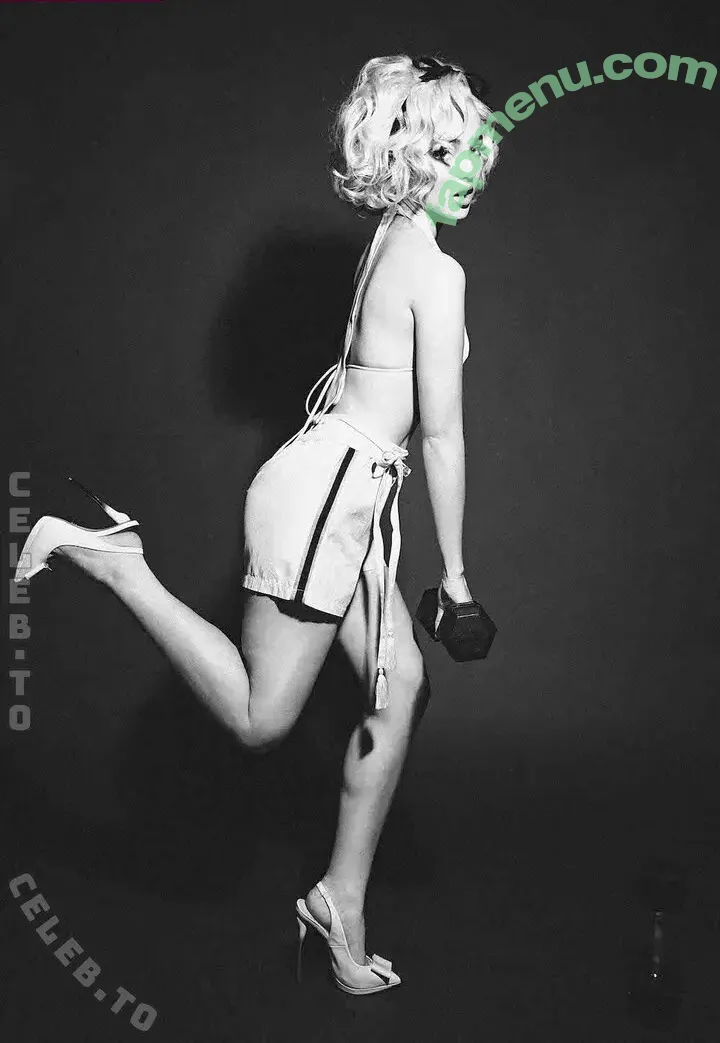 Dove Cameron nude photo #0772 (DoveCameron / darkwingdove / officialdovecameron)