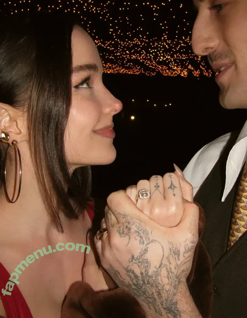 Dove Cameron nude photo #0822 (DoveCameron / darkwingdove / officialdovecameron)