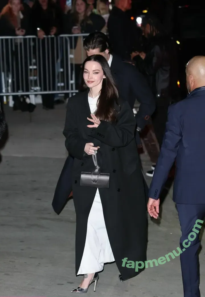 Dove Cameron nude photo #0836 (DoveCameron / darkwingdove / officialdovecameron)