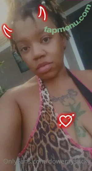  nude photo #0002