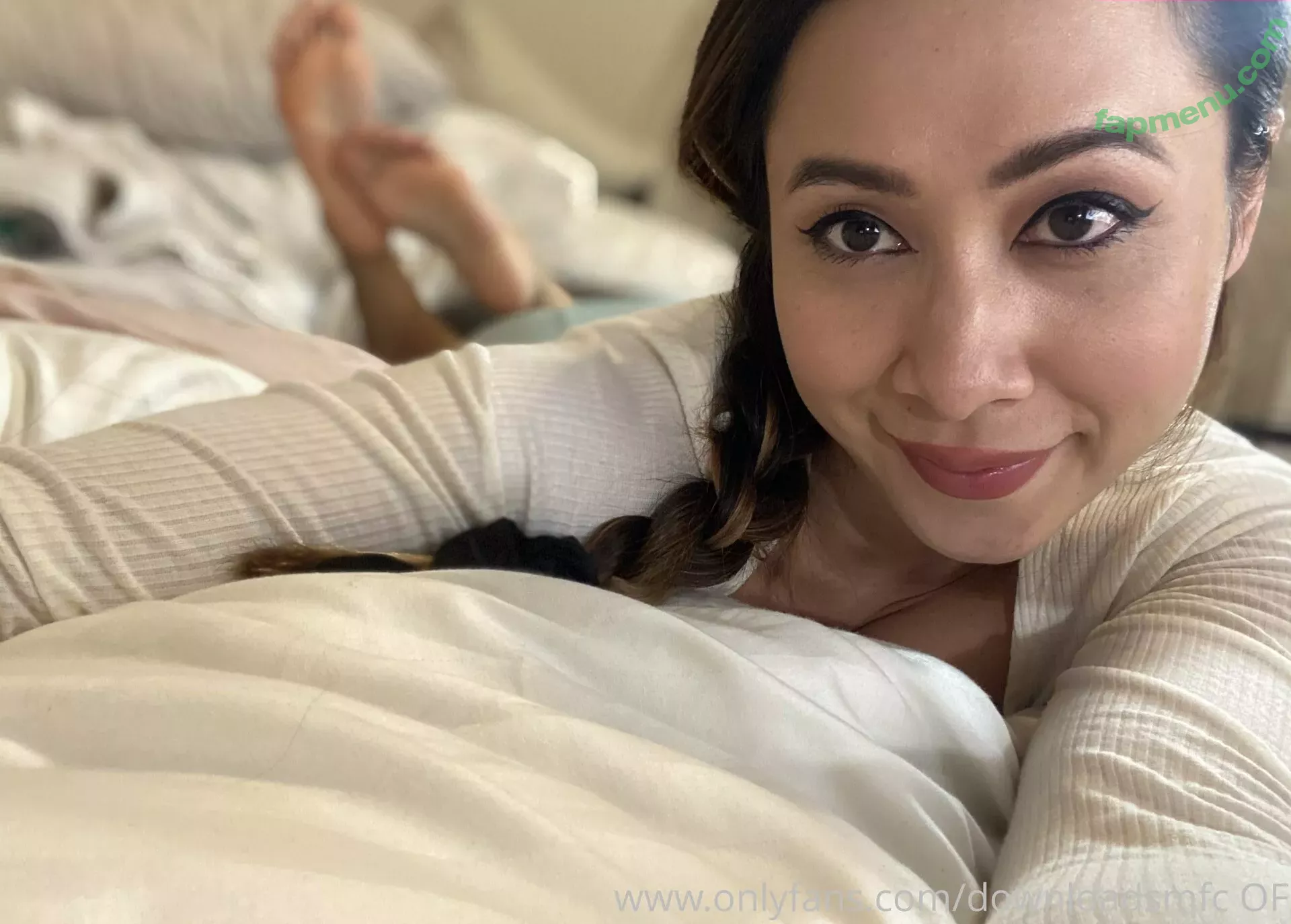 downloadsmfc nude photo #0043 (downloads)