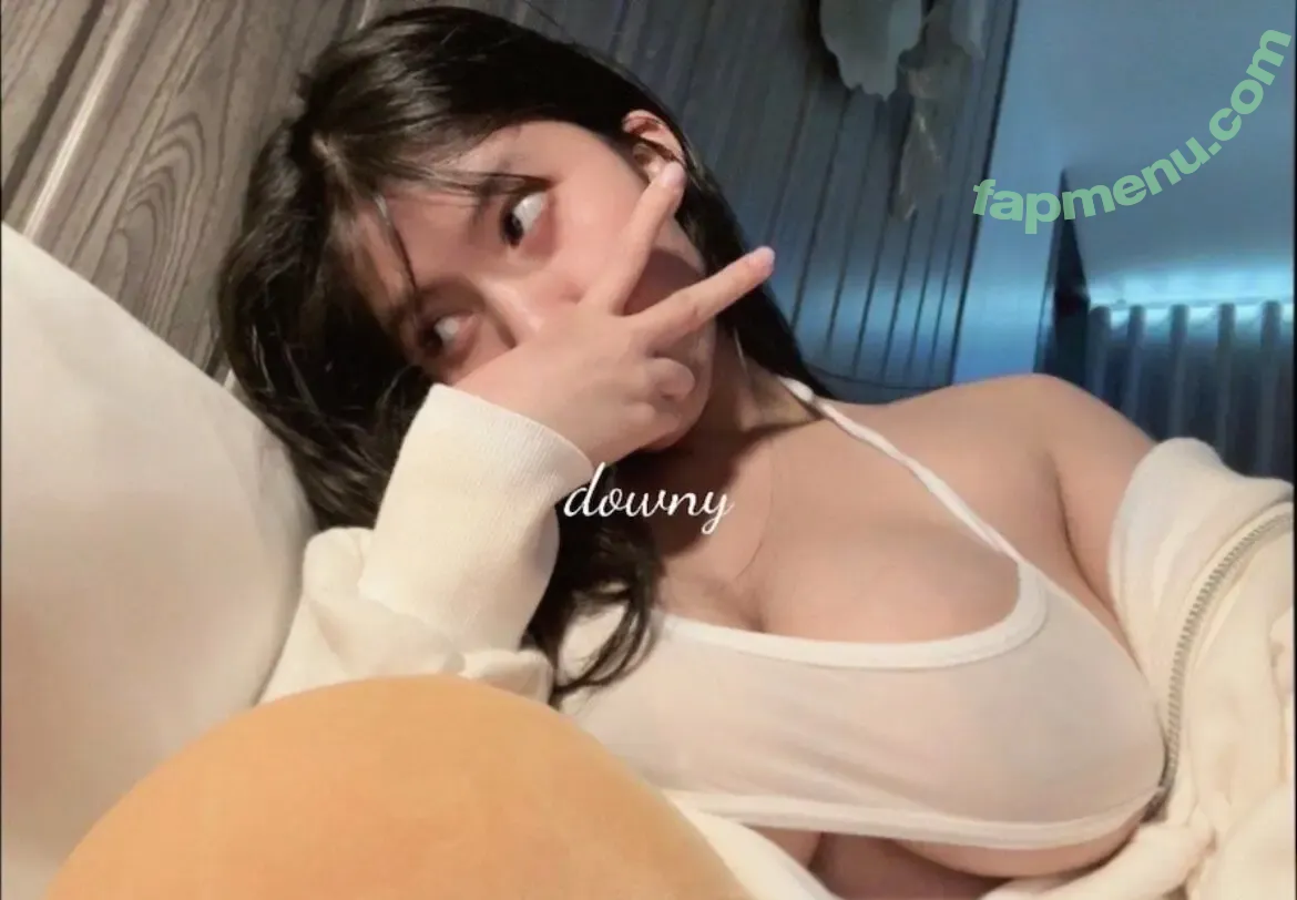 Downy.babyy nude photo #0196 (callmemeow / meowww19dn / smokinggoddess)