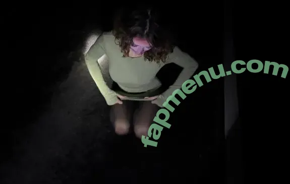 dpuw_ nude photo #0041 (maybe_pretty_ / patuwuu / zoya_maybe_pretty)